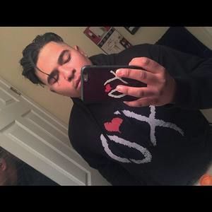 Meet your Posher, Andres